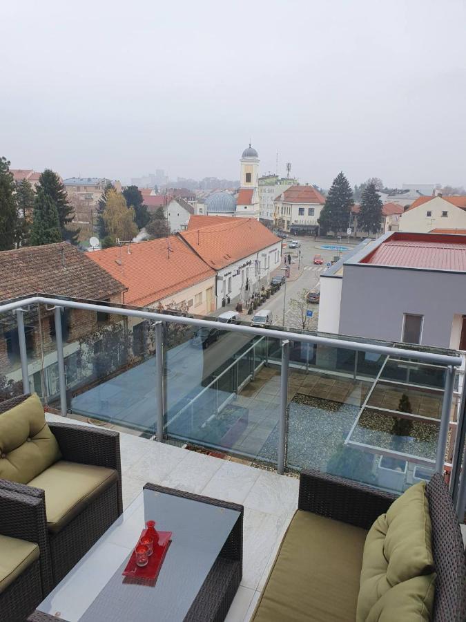 Penthouse Heart Of Slavonia **** Διαμέρισμα Ðakovo Εξωτερικό φωτογραφία